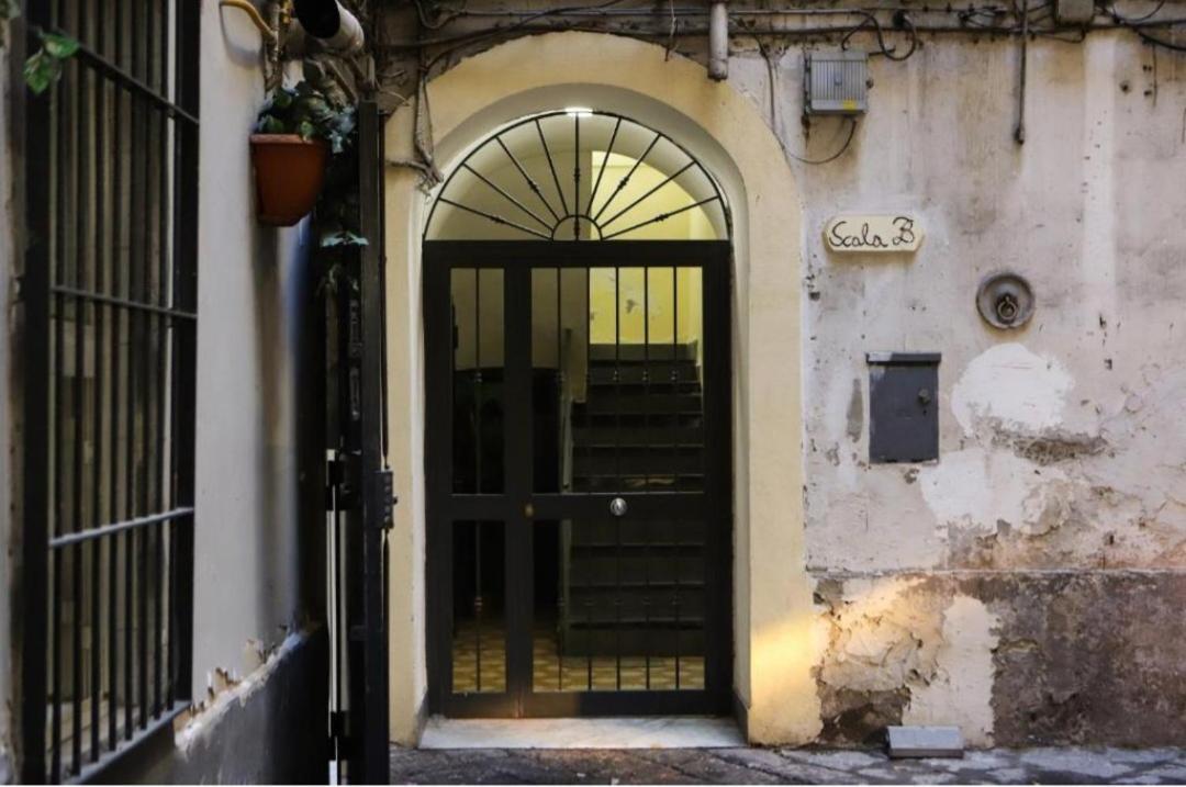 Monteoliveto 2* Naples